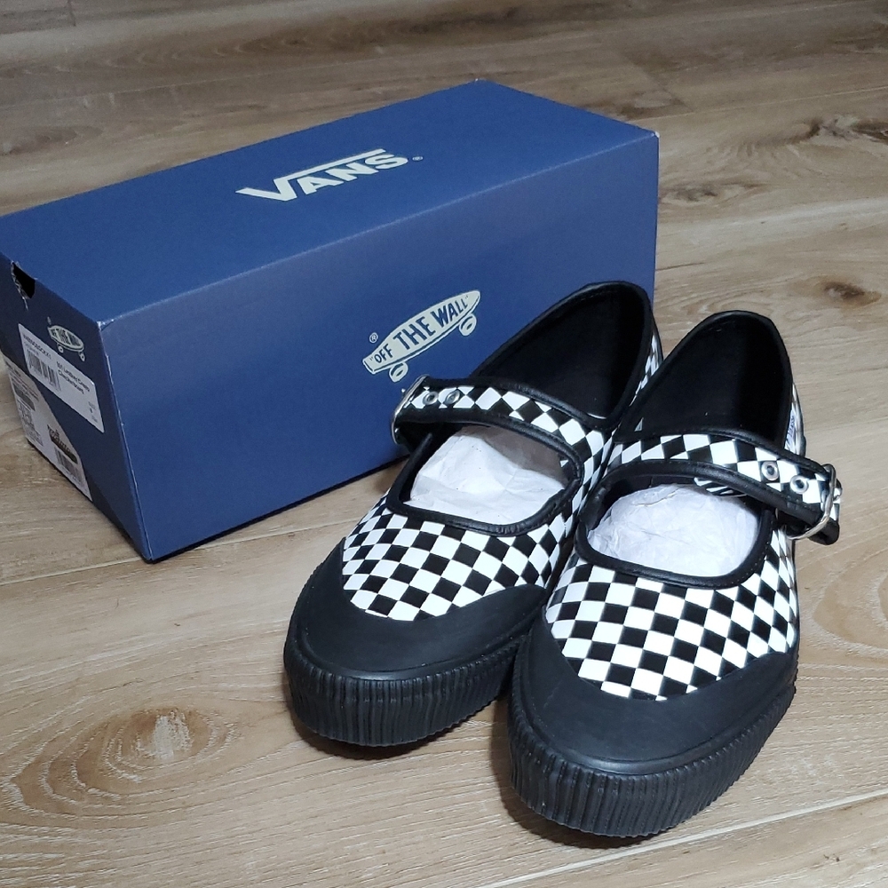 Vans Checkerboard Mary Jane Platform Shoes - Black & White